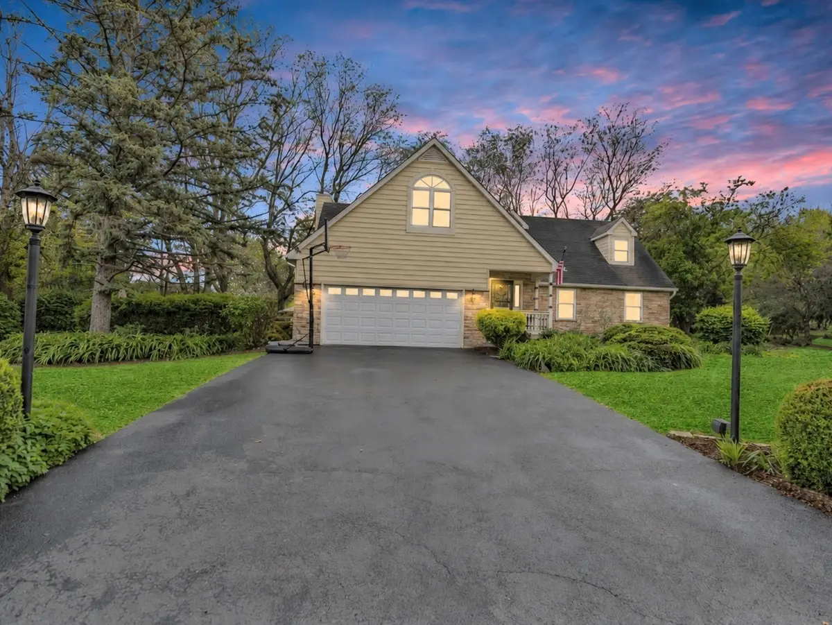38W643 Bittersweet Lane, Elgin, IL 60124 - #1