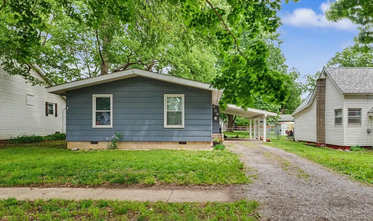 704 E Lincoln Street, Monticello, IL 61856 - #1