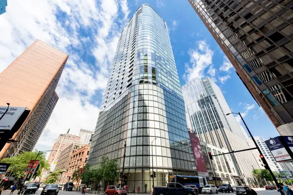 600 N Fairbanks Court #3503, Chicago, IL 60611