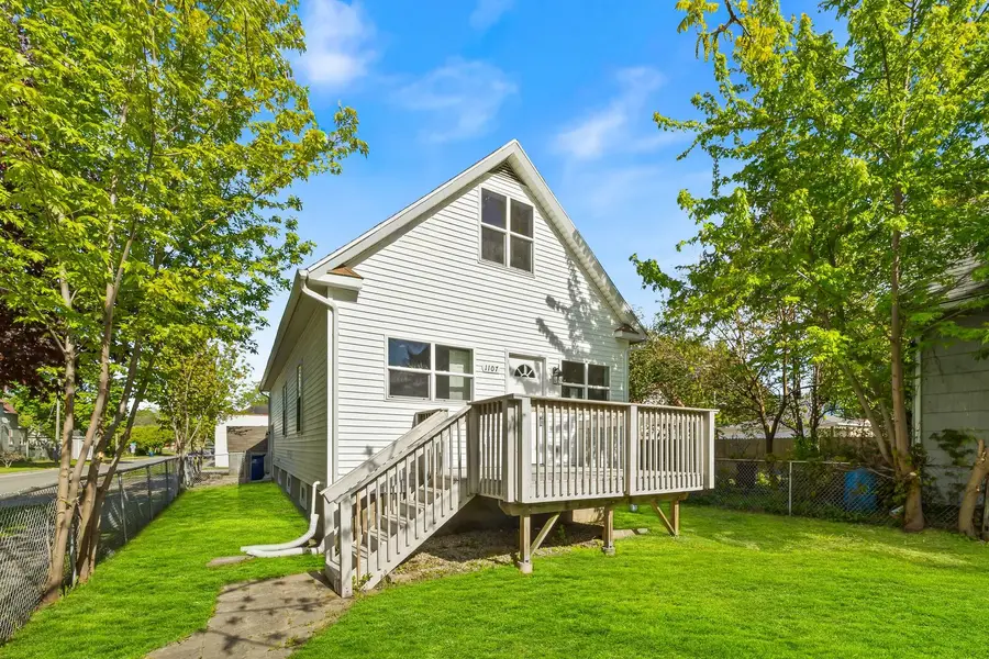 1107 Victoria Avenue, North Chicago, IL 60064 - #2