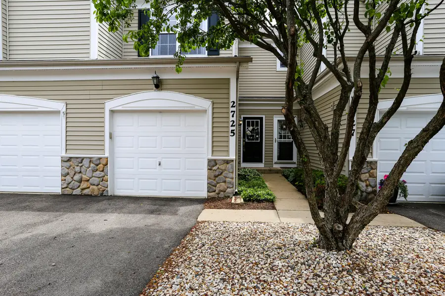 2725 Kendall Crossing #2725, Johnsburg, IL 60050 - #2