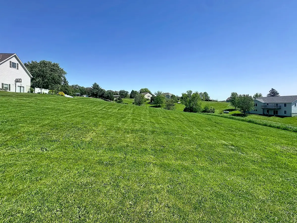 26 Lake Of The Hills, Orion, IL 61273 - #1