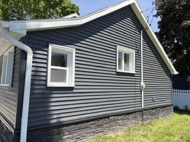 425 W Cleveland Street, Spring Valley, IL 61362 - #3