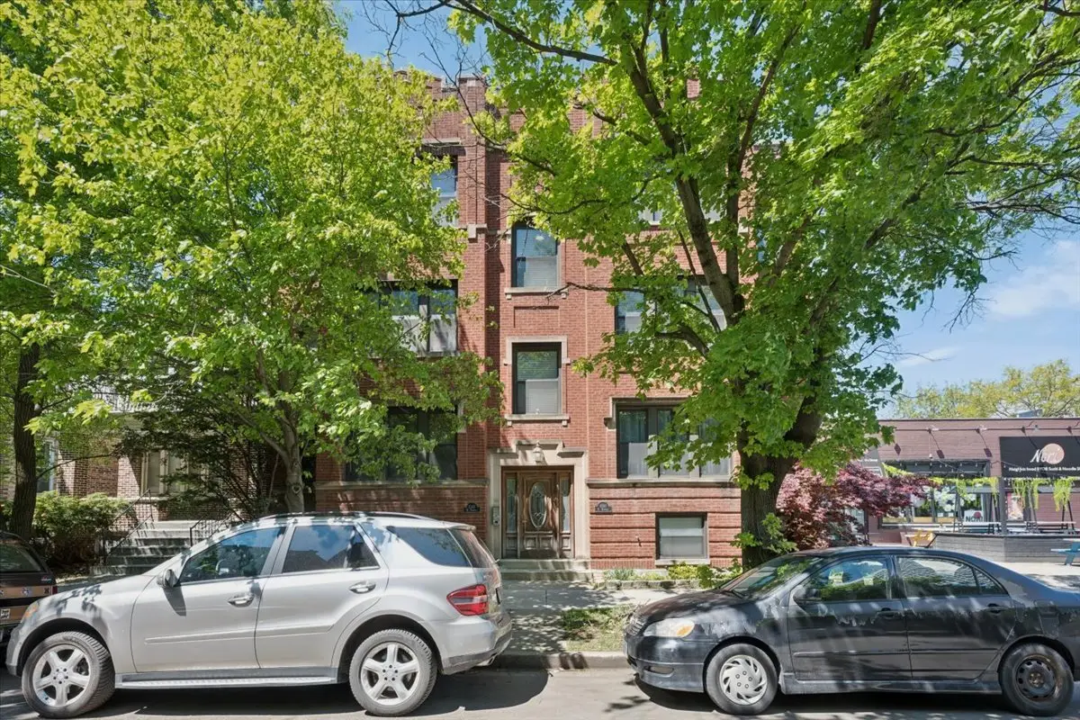 6348 N Magnolia Avenue #3, Chicago, IL 60660 - #1
