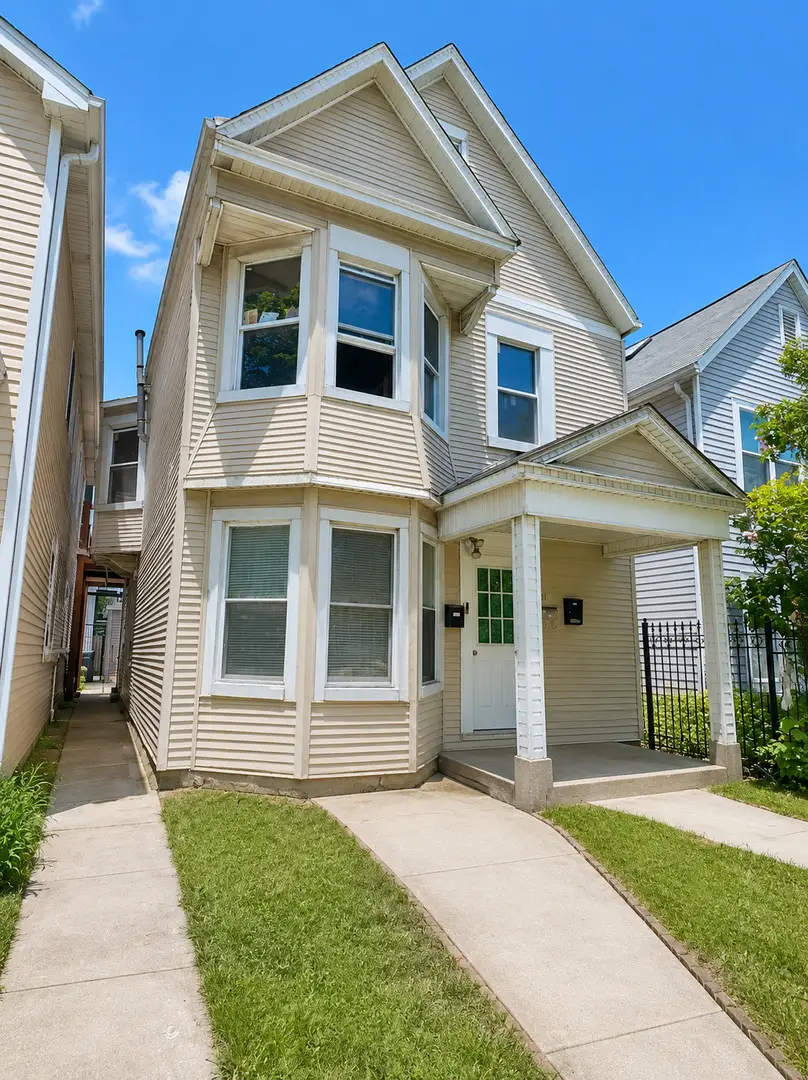 3709 W Palmer Street, Chicago, IL 60647 - #1