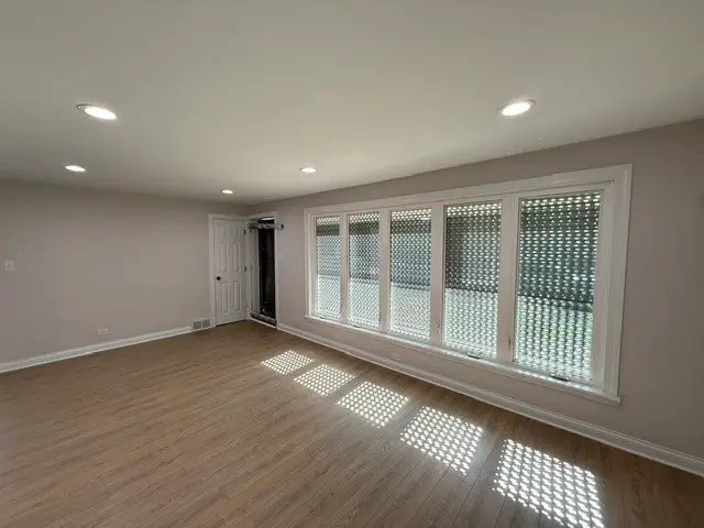 9619 S Bishop Street, Chicago, IL 60643 - #2