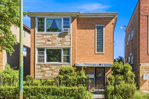 6840 W Diversey Avenue, Chicago, IL 60707