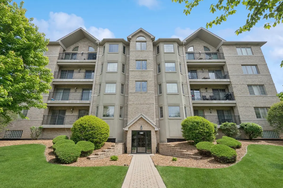 11901 Windemere Court #301, Orland Park, IL 60467 - #1