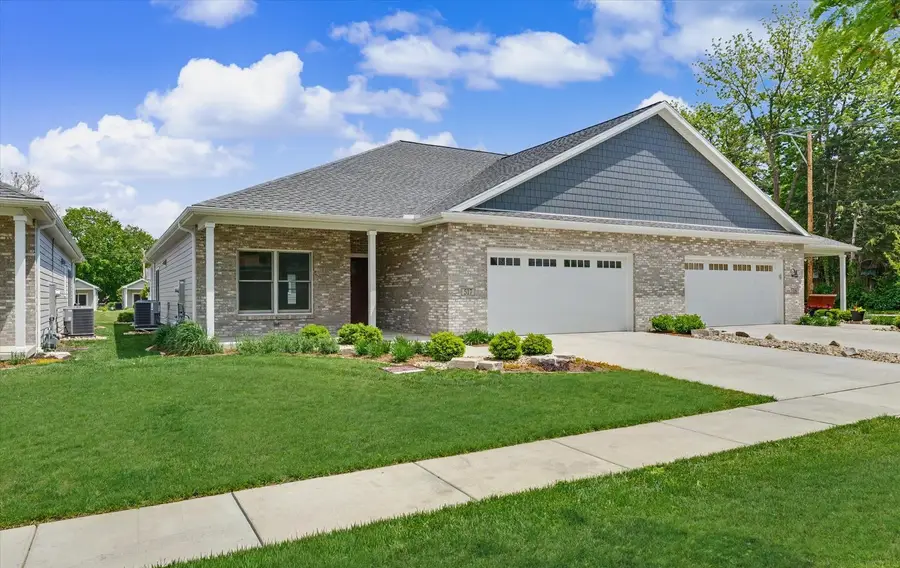 517 S 5th Street, Fairbury, IL 61739 - #2