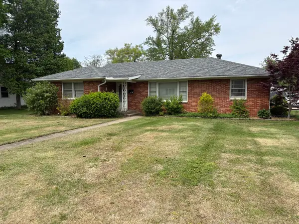 1 Charles Drive, Centralia, IL 62801