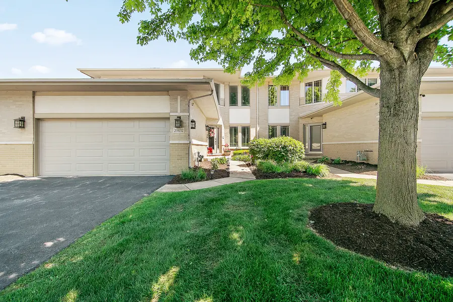 20432 Fallingwater Circle, Frankfort, IL 60423 - #2