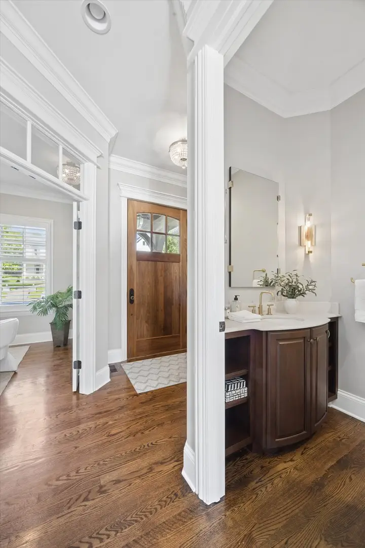 7 S Quincy Street, Hinsdale, IL 60521 - #3