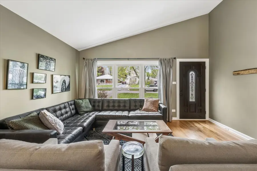 24 E Congress Street, Villa Park, IL 60181 - #3
