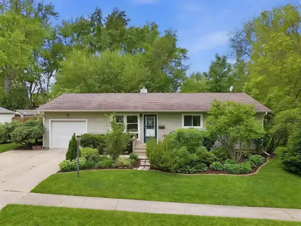 324 Birchwood Lane, DeKalb, IL 60115