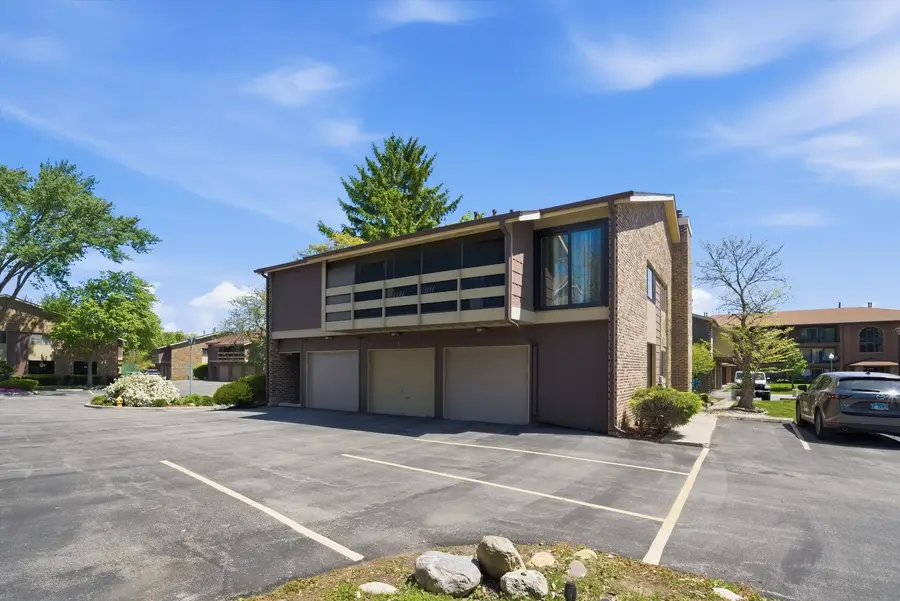 1 W Stonebridge Court #1C, Palos Hills, IL 60465 - #2