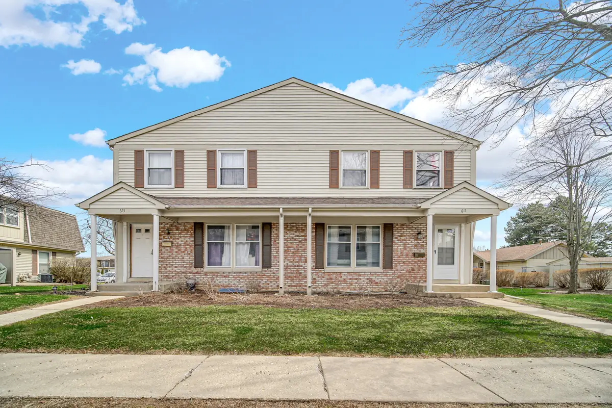 611 Kendall Court, Schaumburg, IL 60194 - #1
