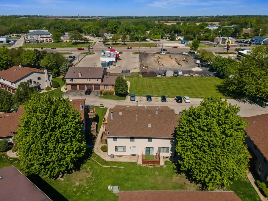 1844 Kerrybrook Court, Sycamore, IL 60178 - #3