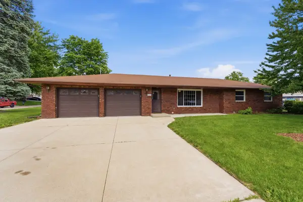 1200 6th Street, Hampton, IL 61256