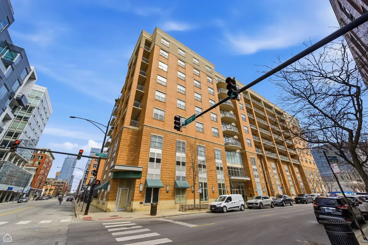 950 W Monroe Street #804, Chicago, IL 60607 - #1