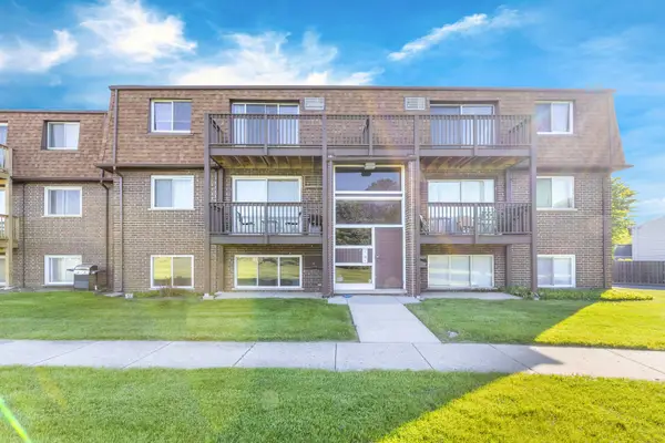 124 Boardwalk Street #GE, Elk Grove Village, IL 60007