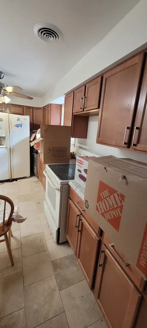 2747 W Lunt Avenue, Chicago, IL 60645 - #3