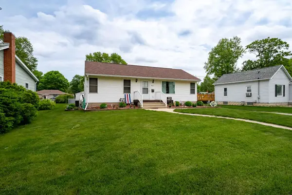 820 S Locust Street, Pontiac, IL 61764