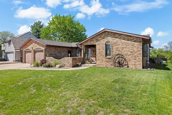 1705 85th Avenue W, Rock Island, IL 61201