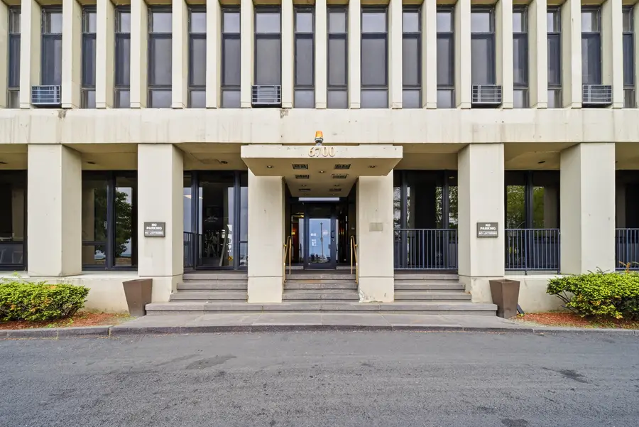 6700 S South Shore Drive #22G, Chicago, IL 60649 - #2
