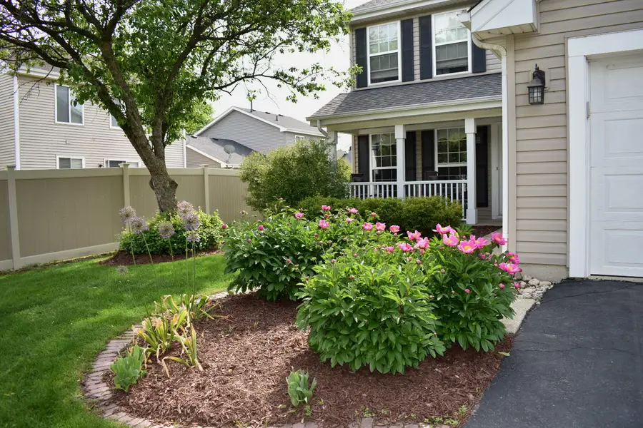 667 Harvest Drive, Bolingbrook, IL 60490 - #2