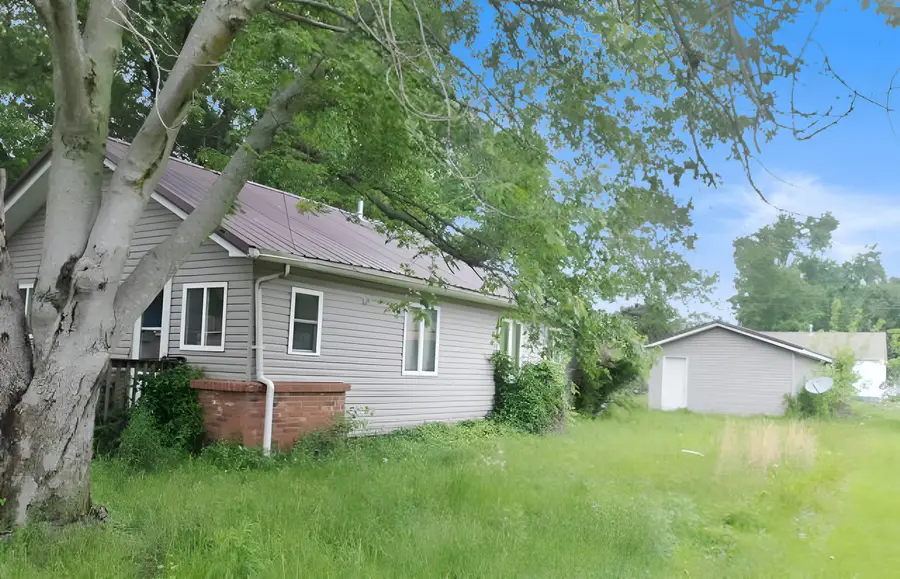 408 E Saint Petersburg Street, Robinson, IL 62454 - #2