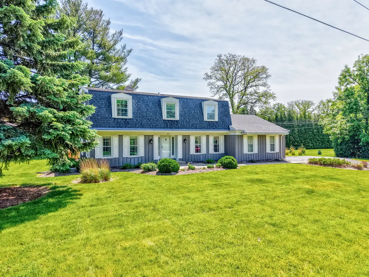 11 Oaklane Drive, Ottawa, IL 61350 - #1