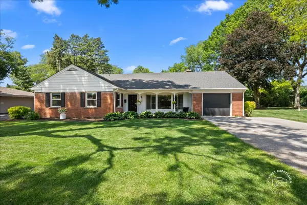 315 S Westlawn Avenue, Aurora, IL 60506