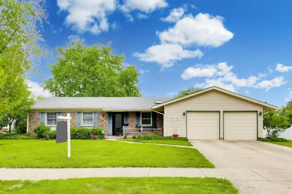 605 N Rohlwing Road, Palatine, IL 60074