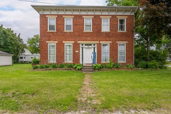 402 2nd Avenue South, Cordova, IL 61242