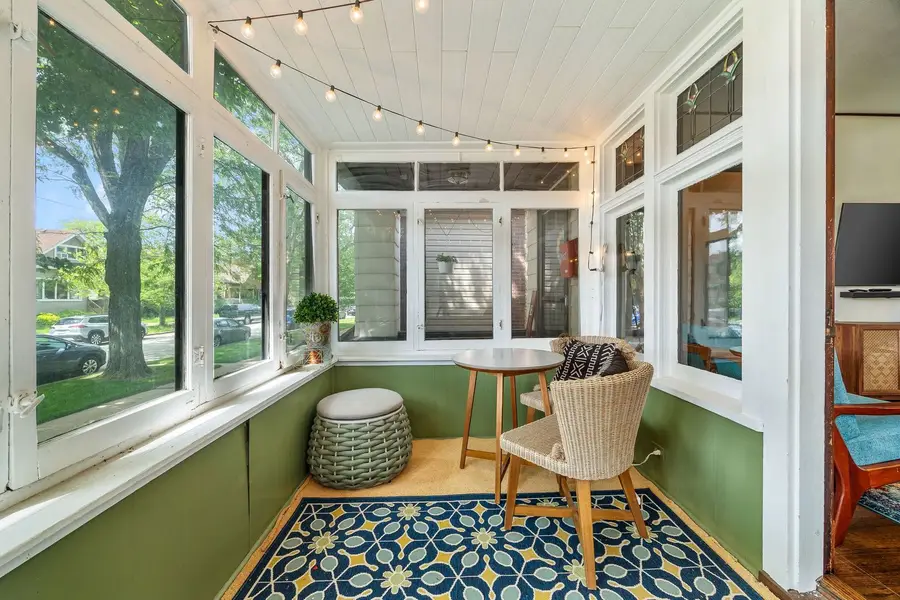 5236 W Cuyler Avenue, Chicago, IL 60641 - #3