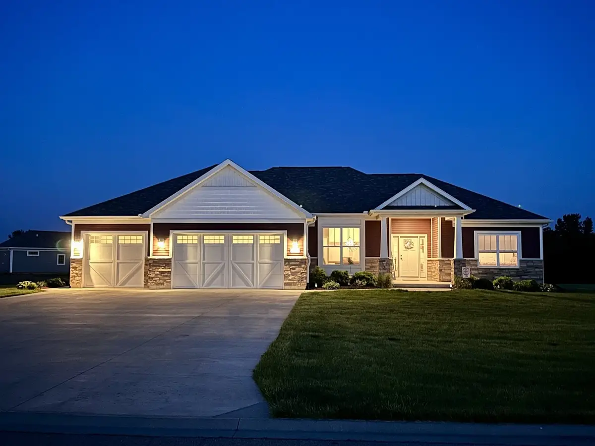 801 Ann Marie Drive, Utica, IL 61373 - #1