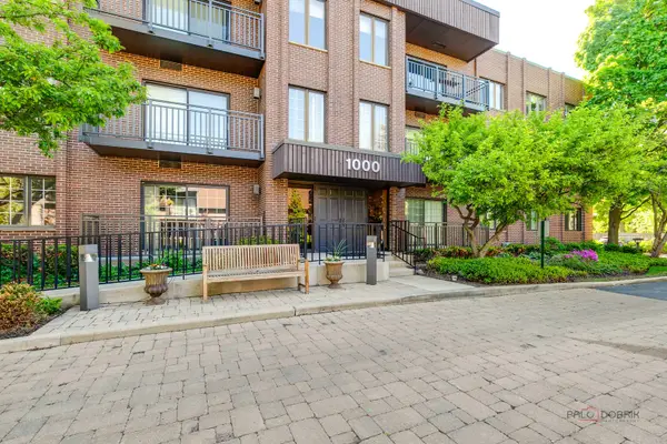 1000 Deerfield Road #303, Highland Park, IL 60035