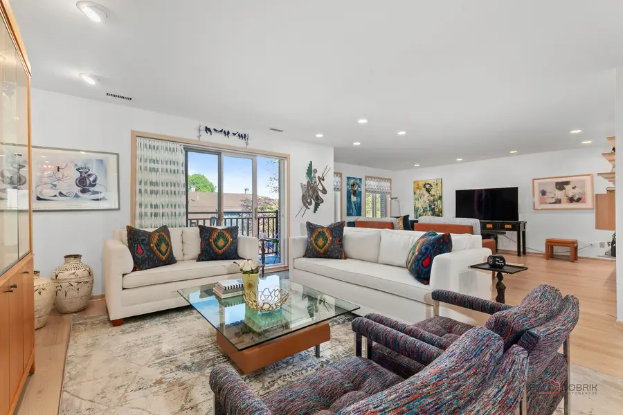 1000 Deerfield Road #303, Highland Park, IL 60035 - #2