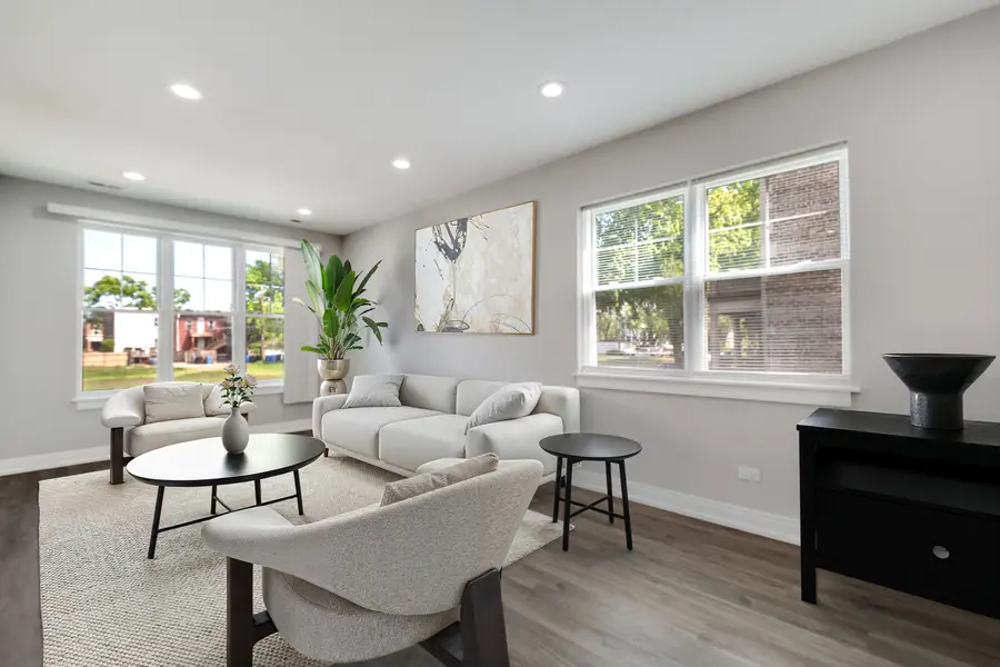 6418 S Champlain Avenue, Chicago, IL 60637 - #3