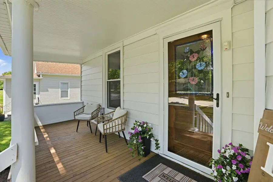 307 W Curtis Street, Grant Park, IL 60940 - #2