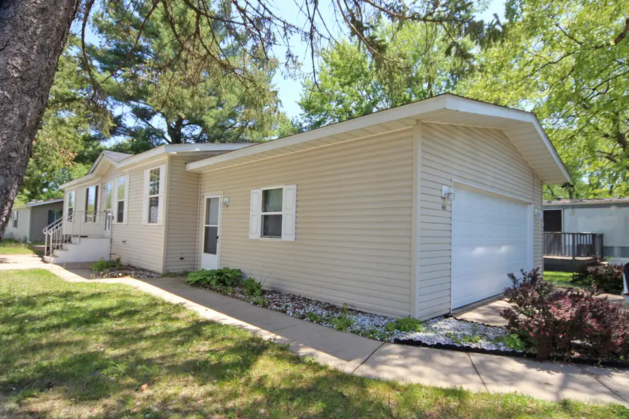 406 Spruce Drive, Belvidere, IL 61008 - #3
