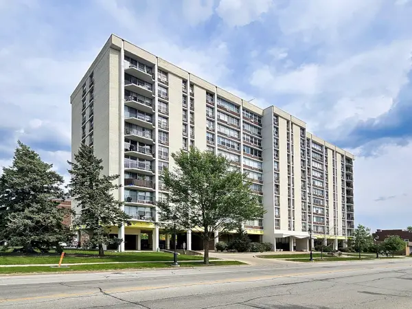 33 N Main Street #10J, Lombard, IL 60148