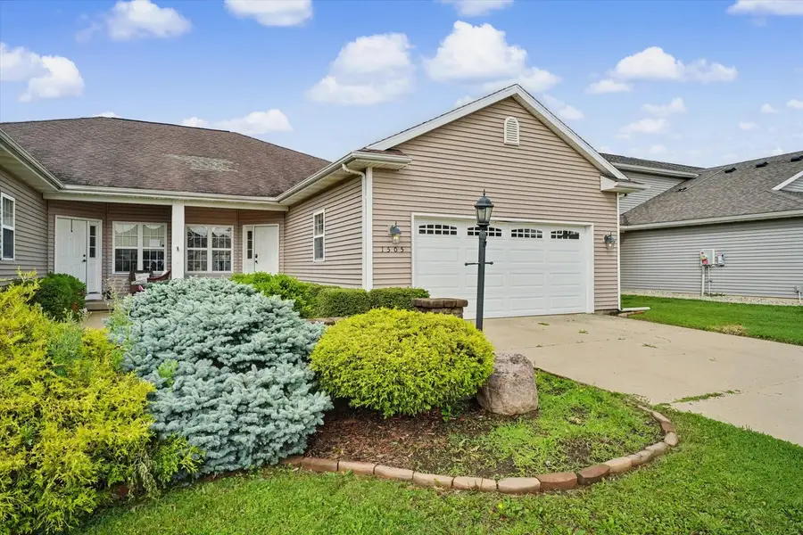 1505 Stonebluff Court, Champaign, IL 61822 - #3