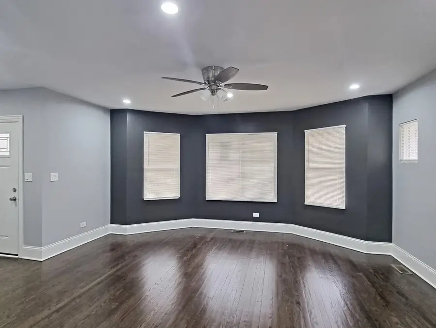 410 S 2nd Avenue, Maywood, IL 60153 - #2