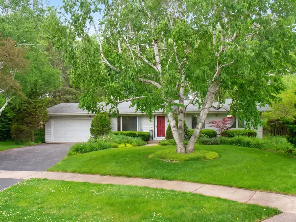 1132 Millburn Court, St. Charles, IL 60174