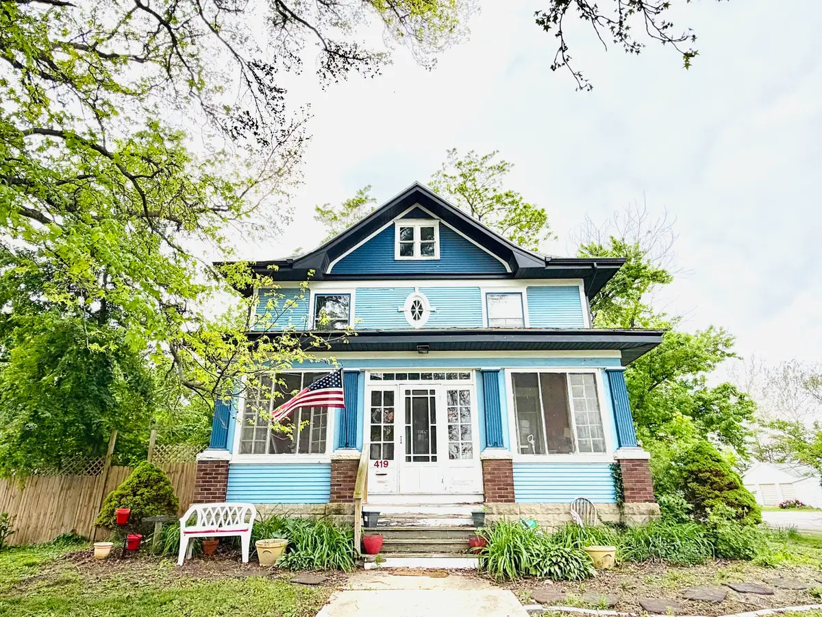 419 N Plum Street, Farmer City, IL 61842 - #1