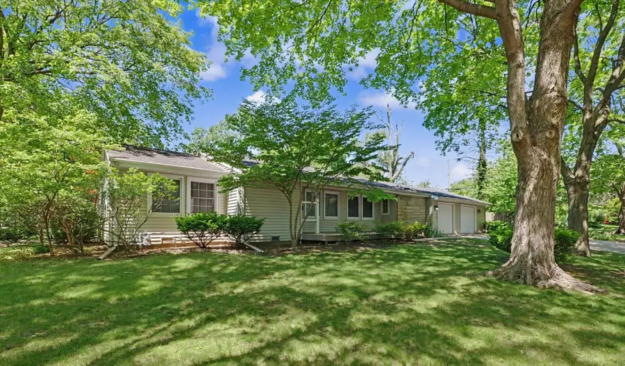 407 S Mckinley Avenue, Champaign, IL 61821 - #3