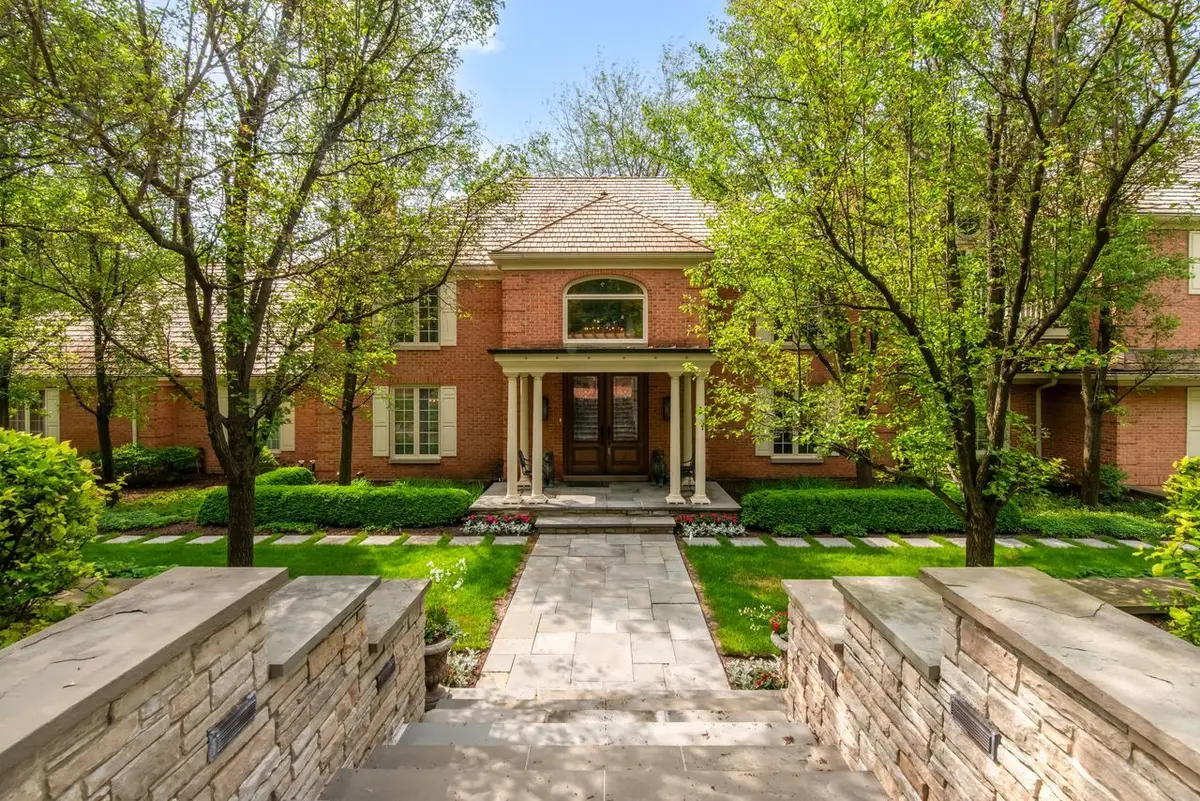 55 S Wynstone Drive S, North Barrington, IL 60010 - #1