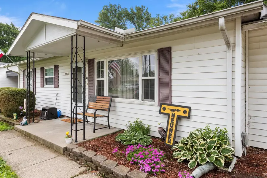1003 E Fairview Drive, Tuscola, IL 61953 - #2