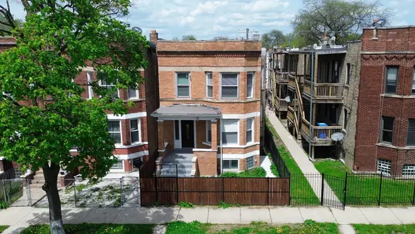 4906 W Erie Street, Chicago, IL 60644
